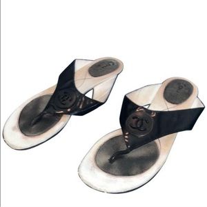 Chanel patent leather sandals size 37